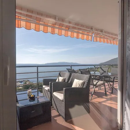 Adore Appartement