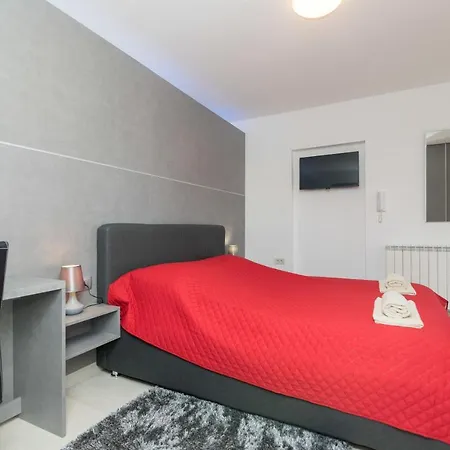 Adore Apartment