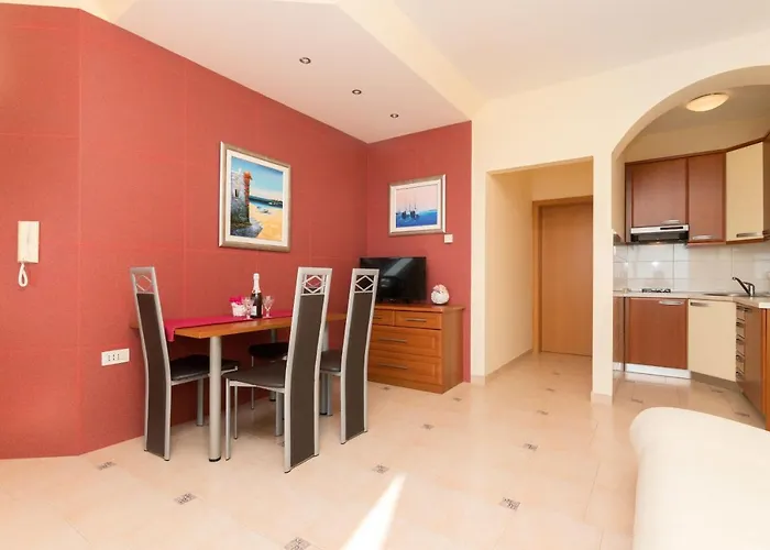 Apartment Adore Icici